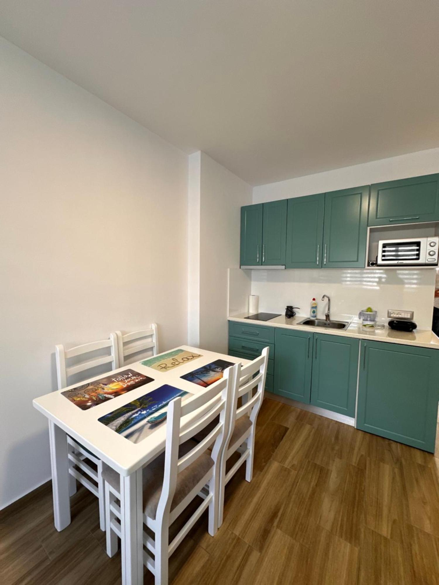 Tuttomondo Apartments 格勒姆 外观 照片